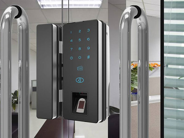 广宁24小时上门开锁公司